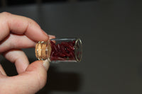 Mini Brown/Red Worms Specimen Vial